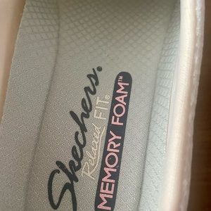 Sketchers,   White slide sneaker, size 8